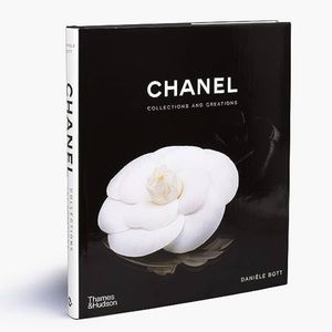🆕 NWT CHANEL Collections and Creations Hardcover Book